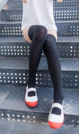尸囚狱